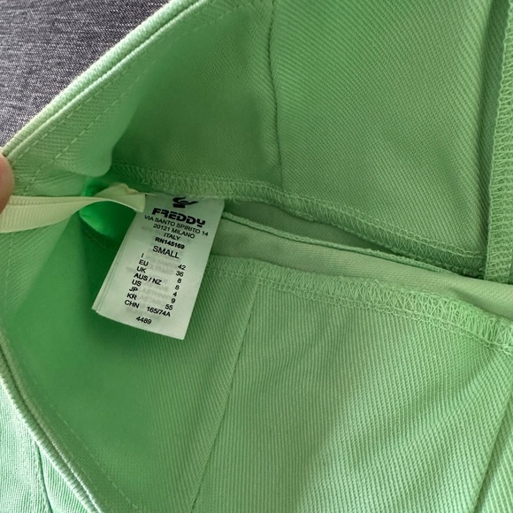 Freddy Pant shorts NWT size small - Picture 3 of 3